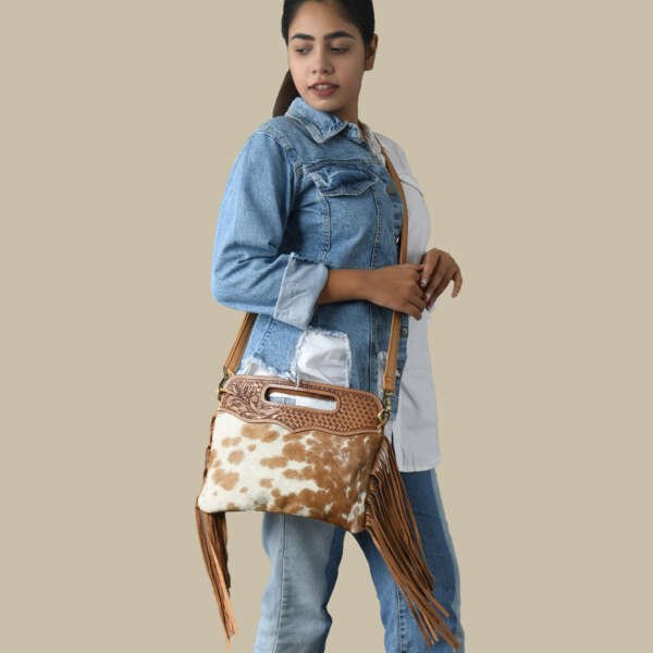 Leather Purses for Women Crossbody Shoulder Belt Bag (Beige) - Image 7